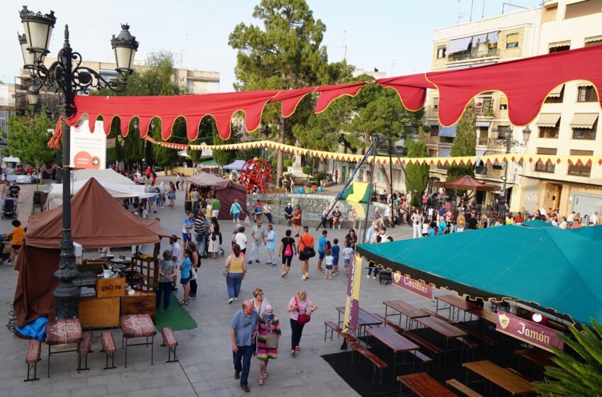  Burjassot celebra su gran mercado medieval con actividades y espectáculos