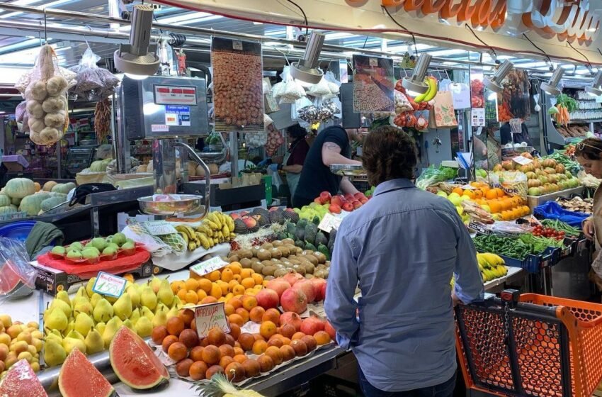  Valencia prepara subasta de más de 300 espacios en mercados municipales